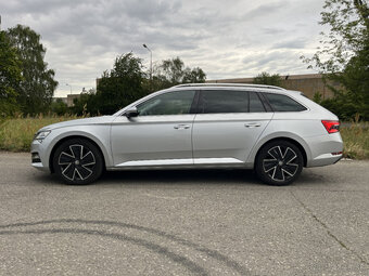 Skoda Superb 2.0 TDI JOY PLUS - 3