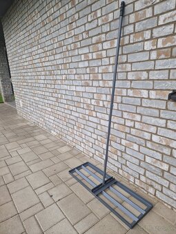Valec na substrat a nivelačné hrable - 3