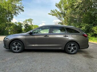 Hyundai i30 CW 1.5 T-GDi mHEV Family - 3