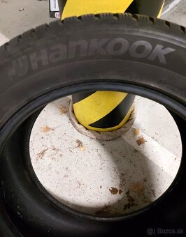 Zimné pneu Hankook 255/55/R19 - 3