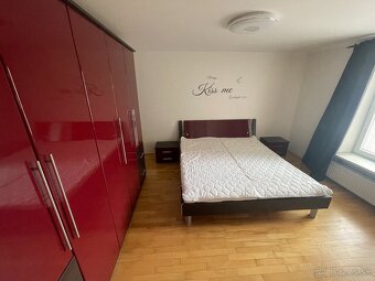 Dlhodobý prenájom 2-IZBOVÉHO BYTU (57m²) na SIHOTI 1 - 3