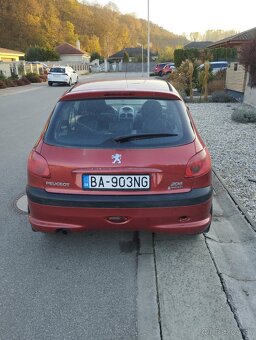 Predám Peugeot 206 1,1 - 3