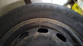 195/65R15 - 3