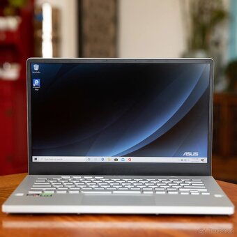 Asus Zephyrus G14 (2020) - 3