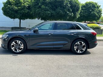 Audi E-Tron 50 Quattro 2022 MATRIX Kessy Kamera LED Ambient - 3
