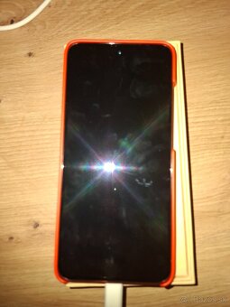 Motorola edge 50 neo 8GB/256GB - 3