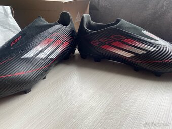 Kopačky Adidas F50 čierne velkosť 44 - 3