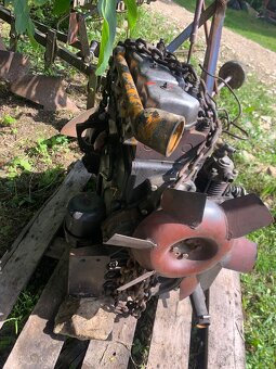 Motor zetor 7001 - 3