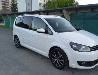 Volkswagen Touran 1.6 TDI BlueMotion - 3