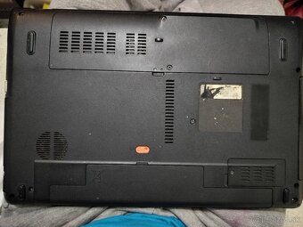 2 notebooky - 3