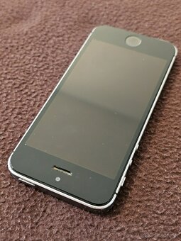 iPhone SE - 3
