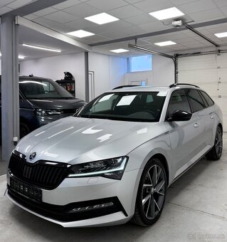 Skoda Superb Sportline 2.0TDI 147Kw 4x4 Black Packet/Matrix - 3