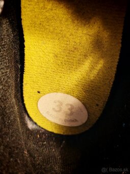 Korcule CCM 1092 vel. 33 - 3