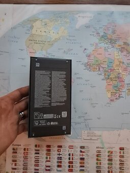 Predám úplne nový zabalený mobilný telefón Samsung S25 256GB - 3