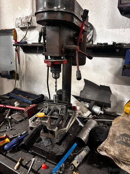 Vybavenie autodielne - 3