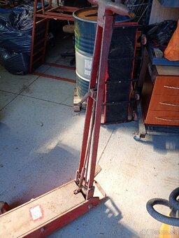 Zdvihák nízkoprofilový hydraulický 5T - 3