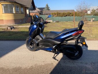 Yamaha X-MAX - 3