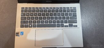 Predám ASUS ZenBook UX3402ZA - 3