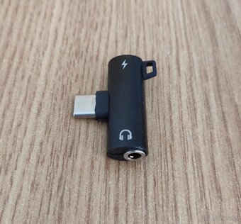 Predám rozdvojku USB C 2v1 - 3