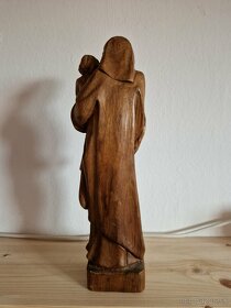 Panna Mária s Ježišom - drevorezba. - 3