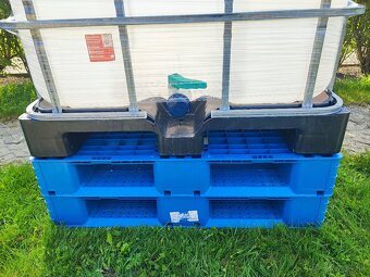 Potravinárske 1000L IBC kontajnery - 3