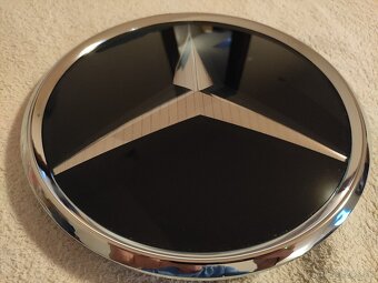 Znak Mercedes GLC GLE A0008880500 distronic nový originál - 3