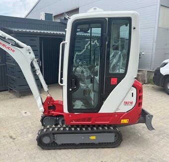 Minibager TAKEUCHI TB216 - 1 860 kg - 3