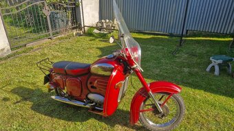 JAWA 250/559 - 3