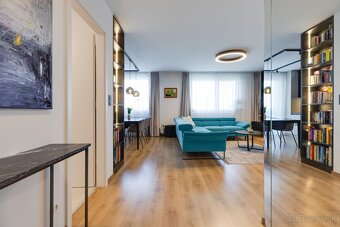 NEO/ PREDAJ ARBORIA/ Veľký a moderný 3izbový byt so šatníkom - 3