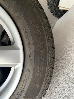 4x100 r14 - 3
