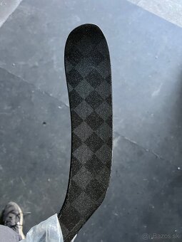 Predám novú hokejku Warrior QR 6 pro - 3
