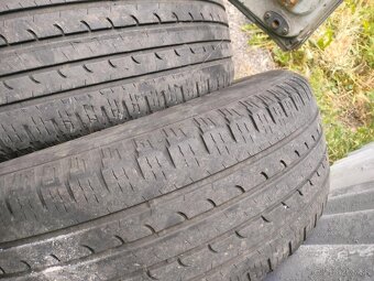 4ks 40 euro Letné pneu 225/65 r17 5mm - 3