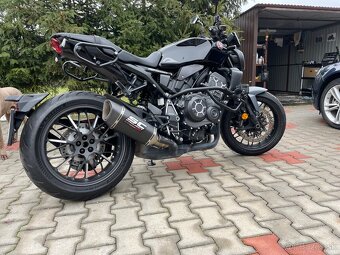 Honda CB 1000 R Black Edition - 3