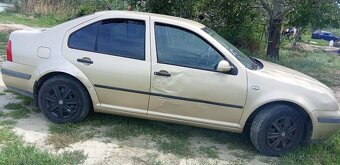 Volkswagen Bora 1,6 16 ventil - 3