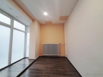 Nový obchodný priestor v centre Bratislavy - 3