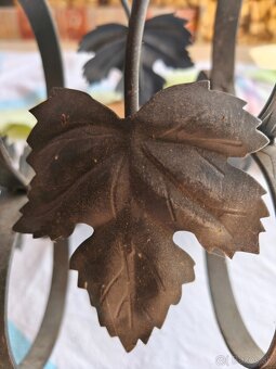 stojan na víno kovový - 3