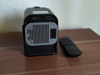 Smart LED projektor - 3