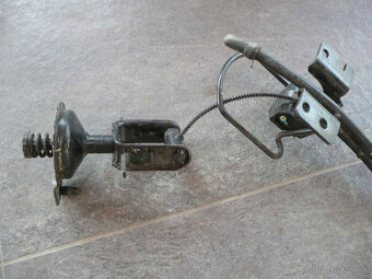 Naviják rezervného kolesa - 3