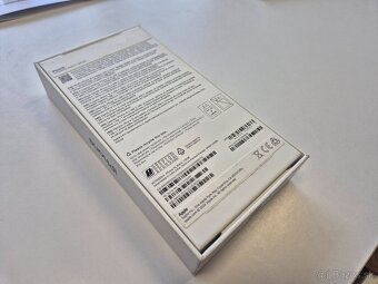 iPhone 15 128GB Black nový - 3