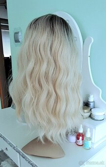 Blond ombre parochňa s vlnkami - 3