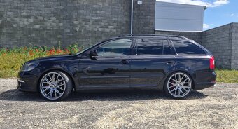 Škoda octavia 2 RS 2.0 TDi 125kw - 3