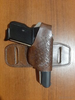 Pištoľ cz 70 - 3