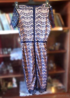 Elegantné čipkované šaty značky Missguided - 3
