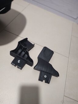 Autosedačka (vajíčko) Cybex + Isofix + adaptéry - 3
