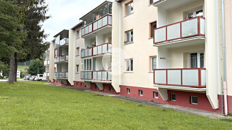 Na predaj 2 izbový byt, Valaská - 53 m2, priestranný balkón, - 3