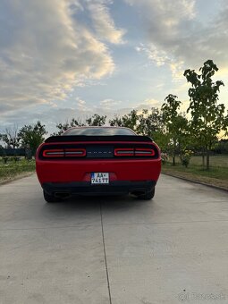 Dodge challenger 5.7 Hemi - 3