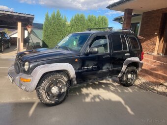 Jeep Cherokee sport KJ - 3