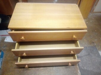 Predam policovu skrinu spodna cast 3 zasuvky - 3