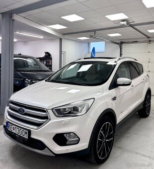 Ford Kuga 2.0TB 178Kw 4x4 Titanium/46000Km - 3