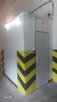 PRENÁJOM - Sklad s kanceláriou a nakladacou rampou 631 m2 - 3